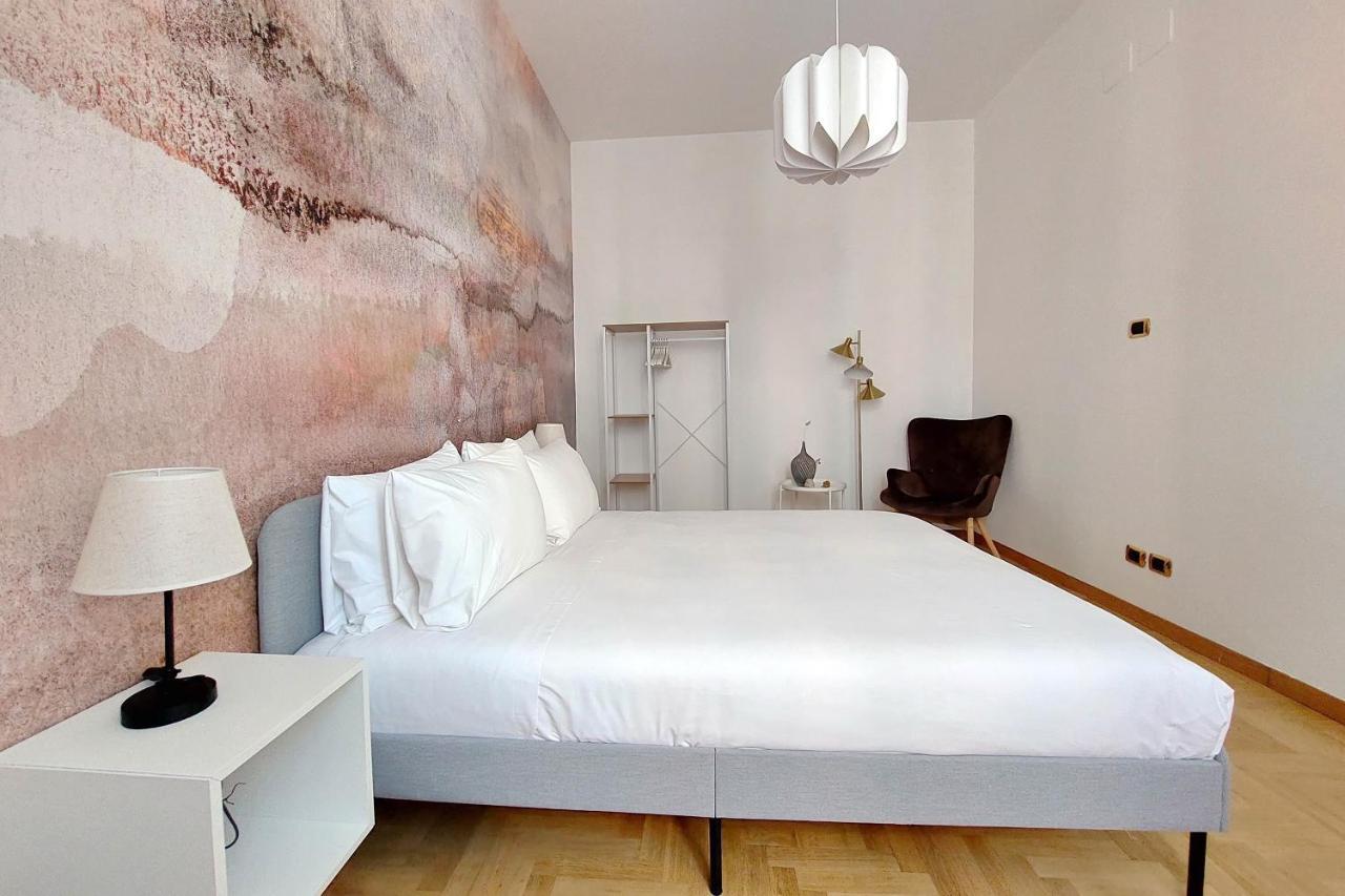 Take Me - Forum Apartment Rome