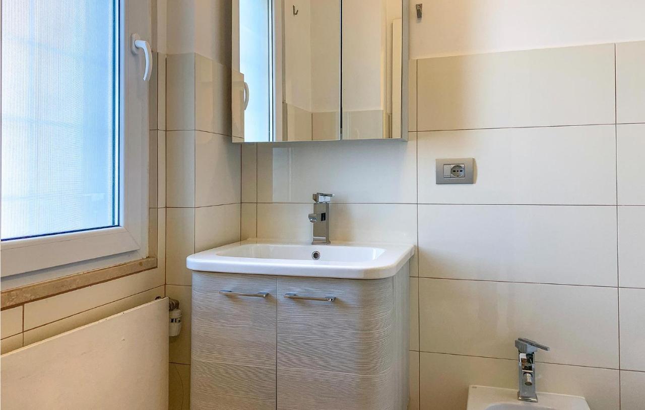 Stunning In With 1 Bedrooms And Wifi Rome