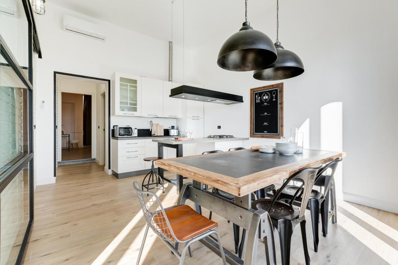 Bmga L Glam Industrial 3-bed In Termini Apartment Rome