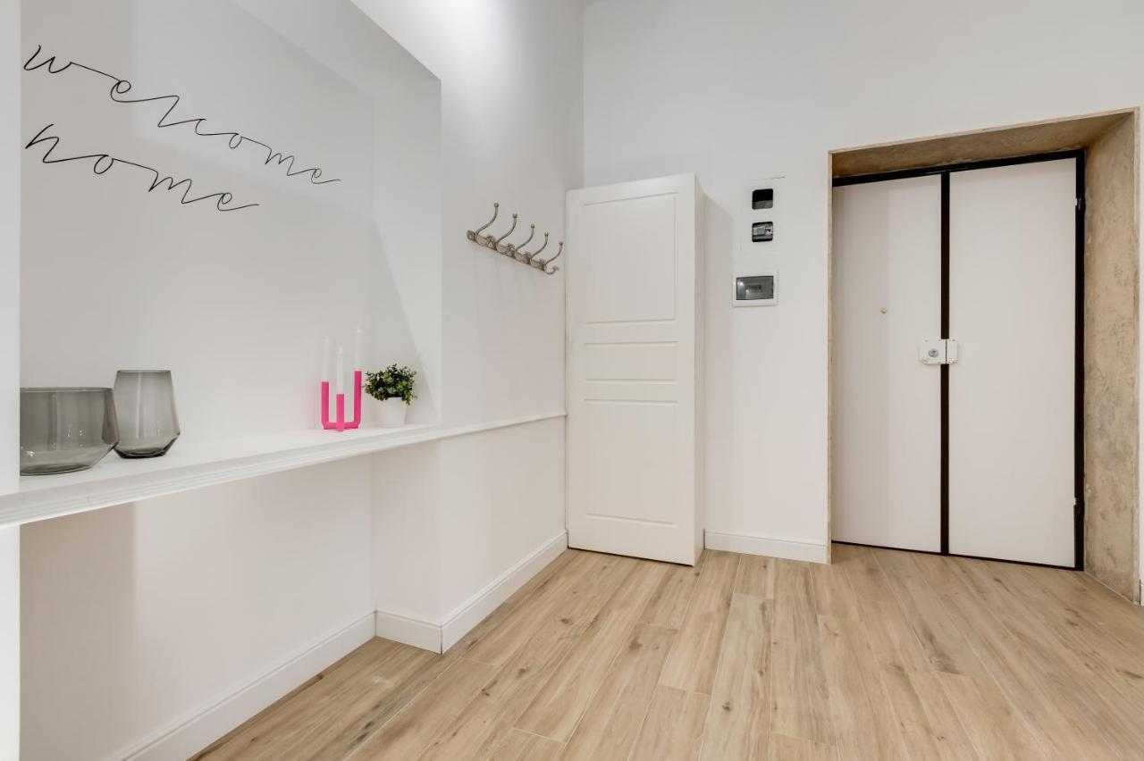 Bmga L Glam Industrial 3-bed In Termini Apartment *