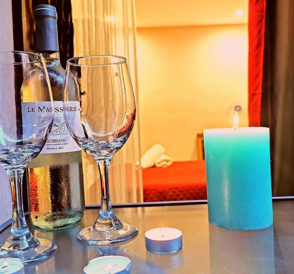 Guest house Now Rome-address Via Palestro,56- Breakfast Included