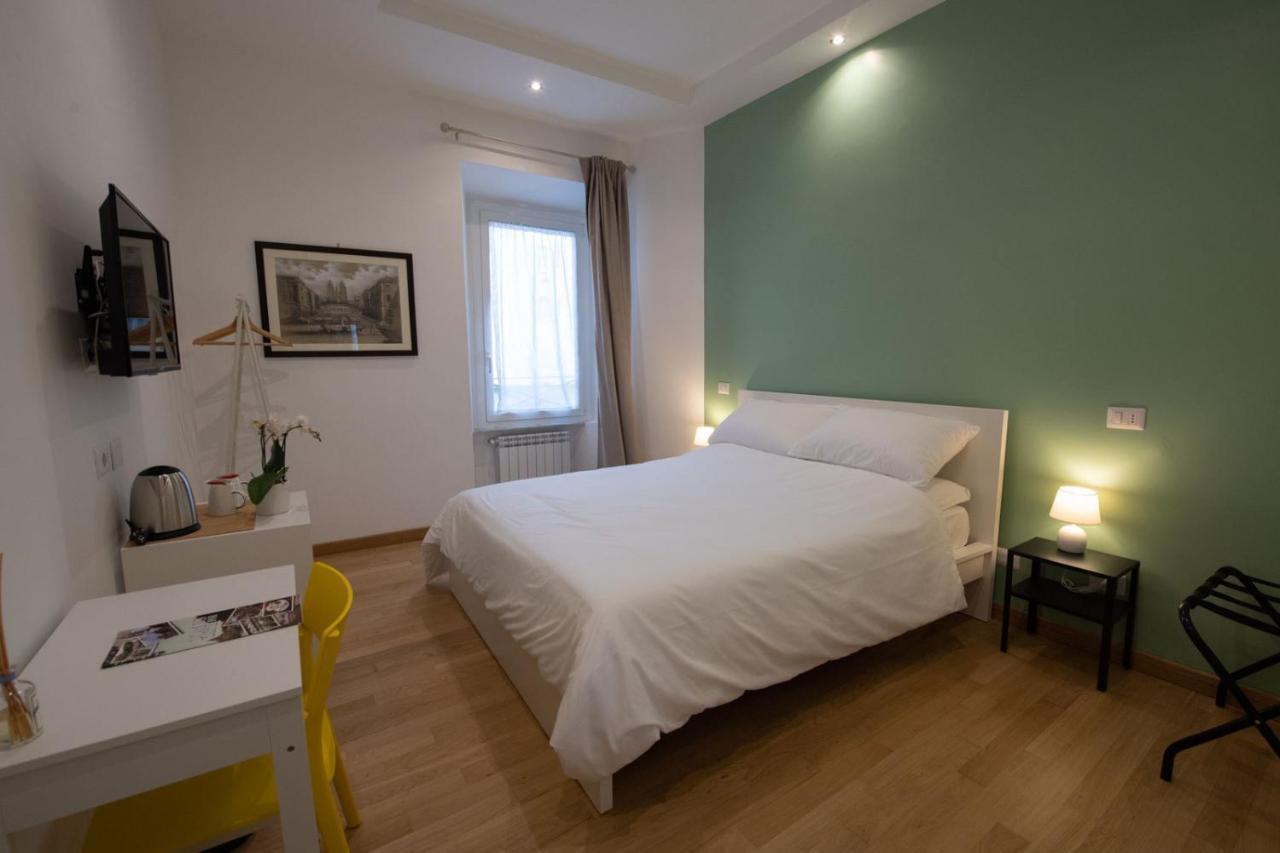 Domus Castroni Germanico * Rome