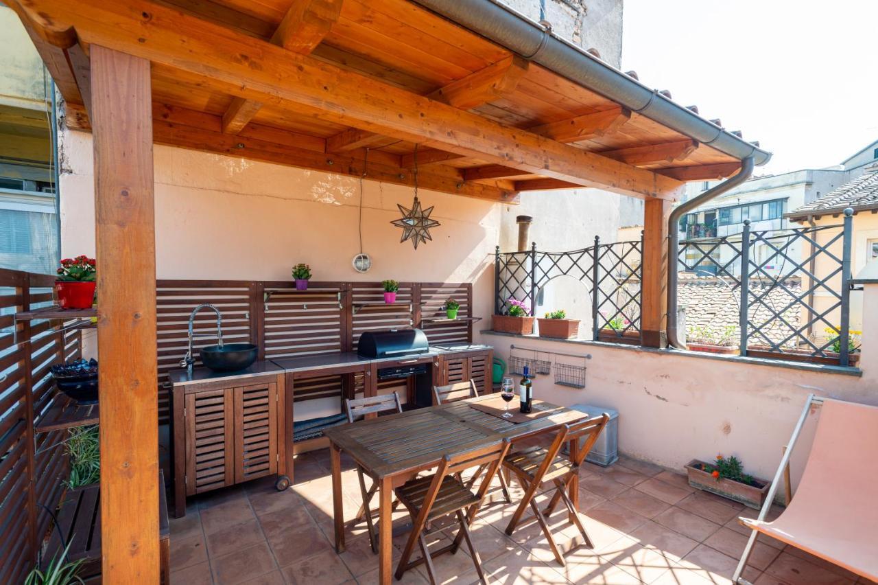 Appartement Banchi Nove, Penthouse Full Of Light And Silence Rome