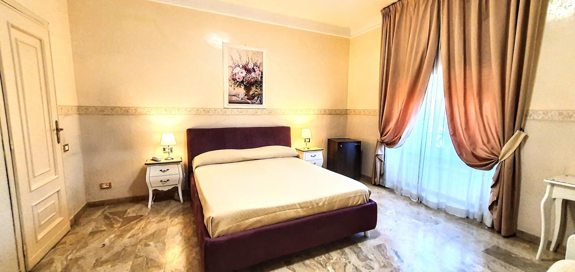 Orazia Hotel 3*