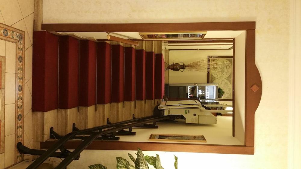Hotel Paris Rome