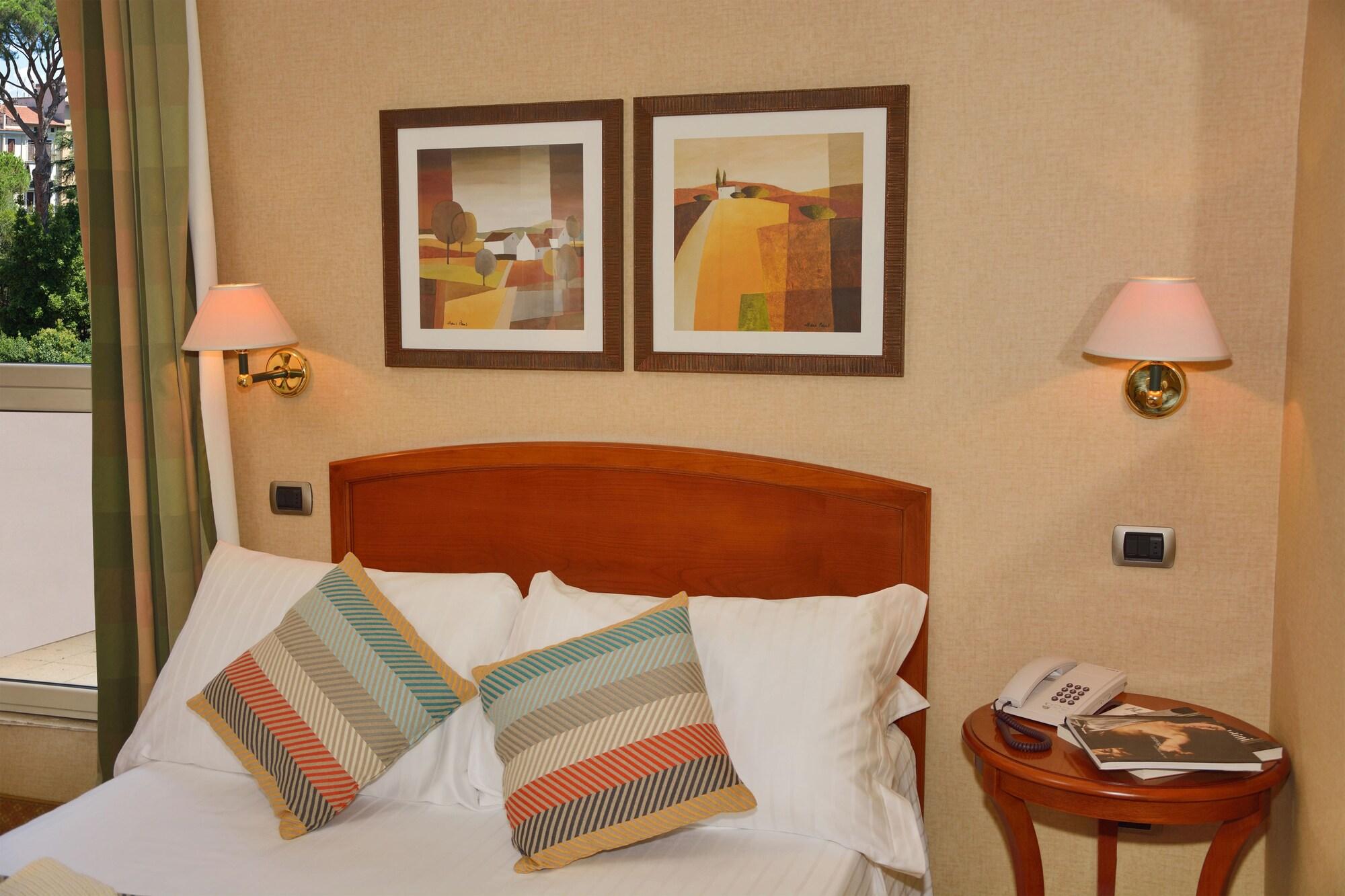 Lh Lloyd Hotel Rome