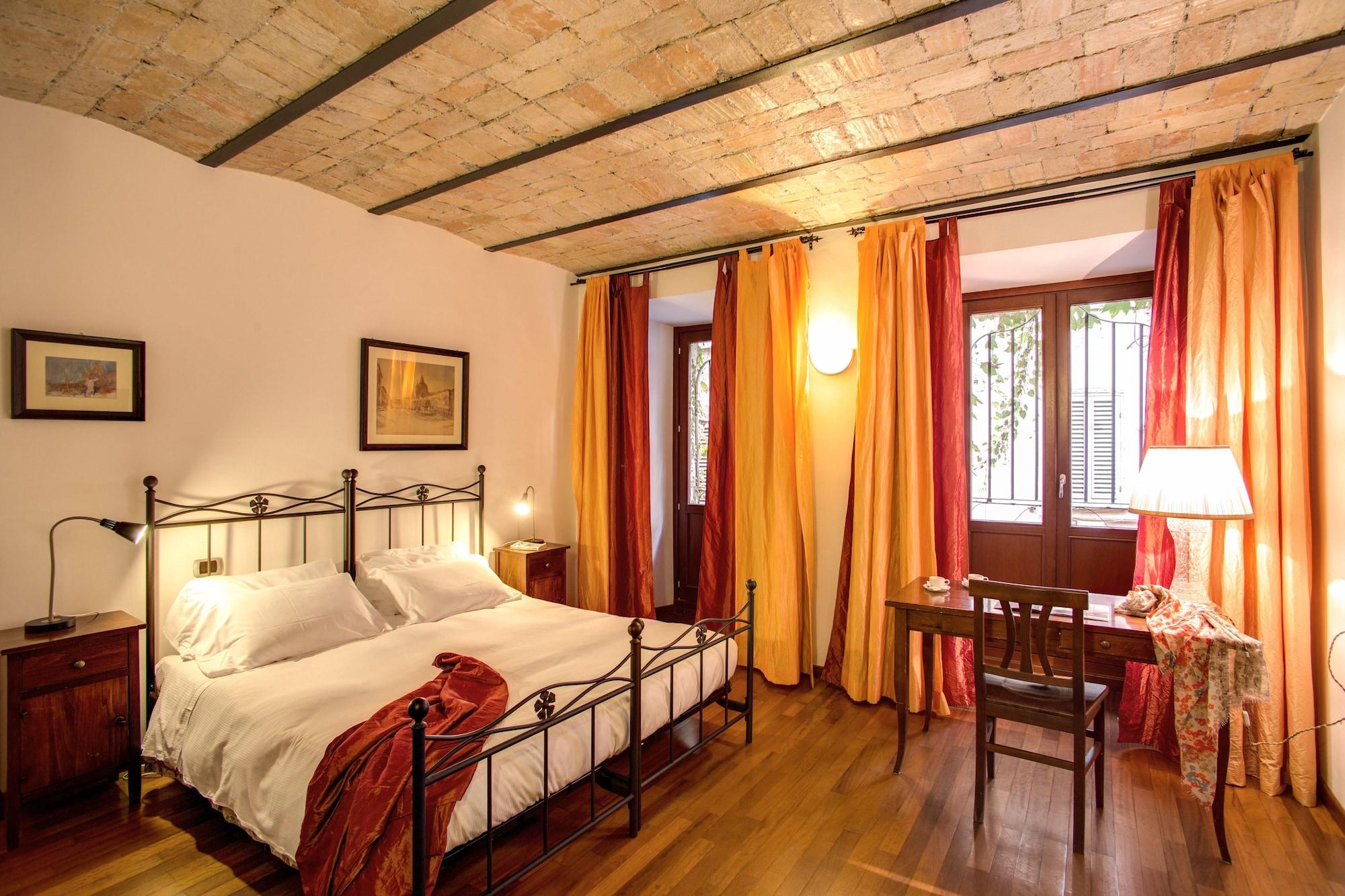 Casa de hóspedes Residenza Domizia 3*