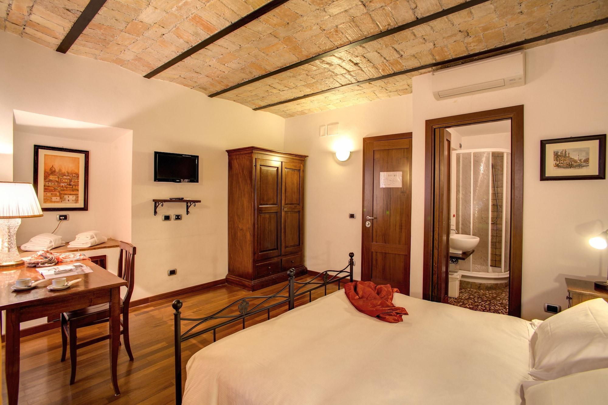 Casa de hóspedes Residenza Domizia 3*