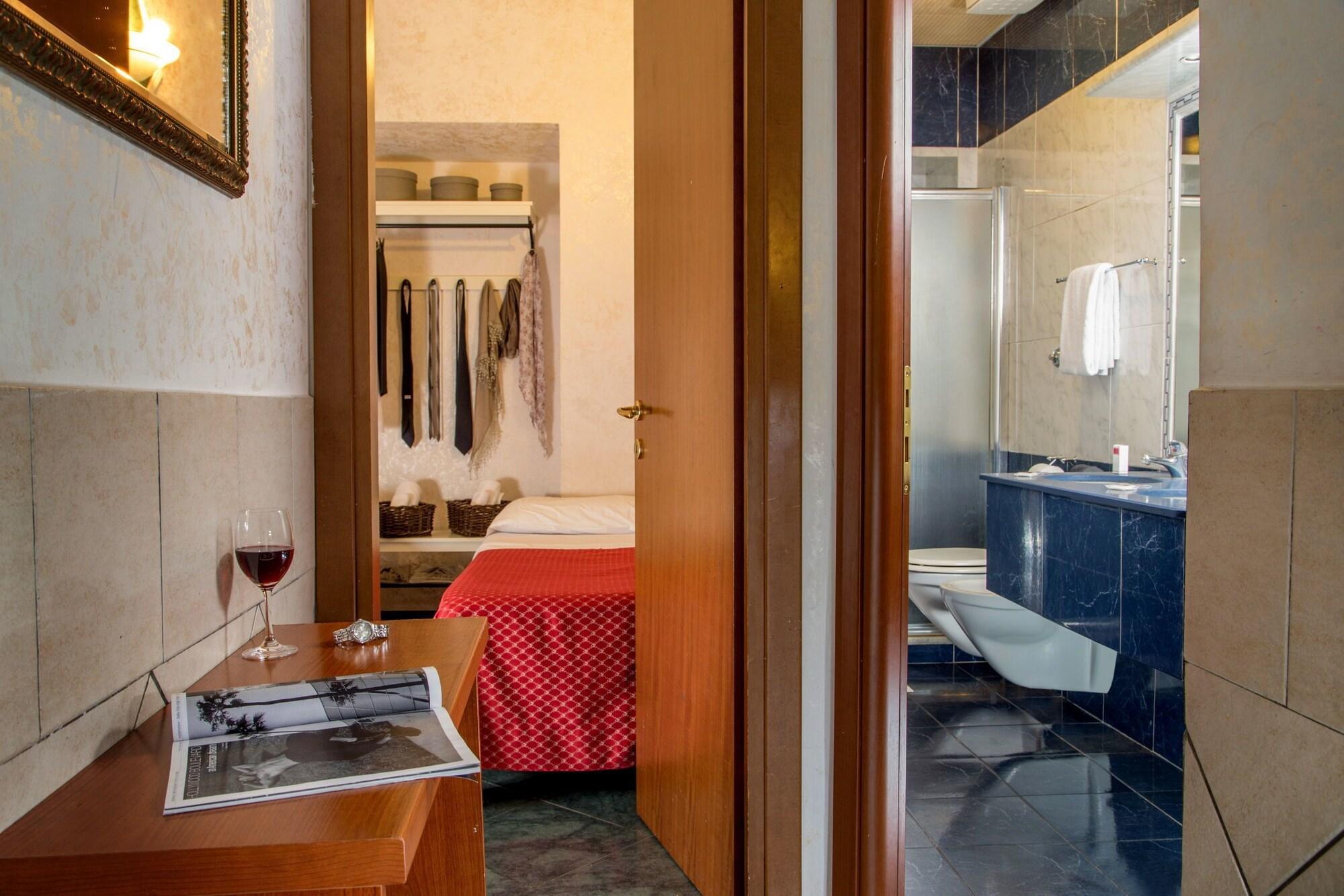 Luciani Hotel Rome