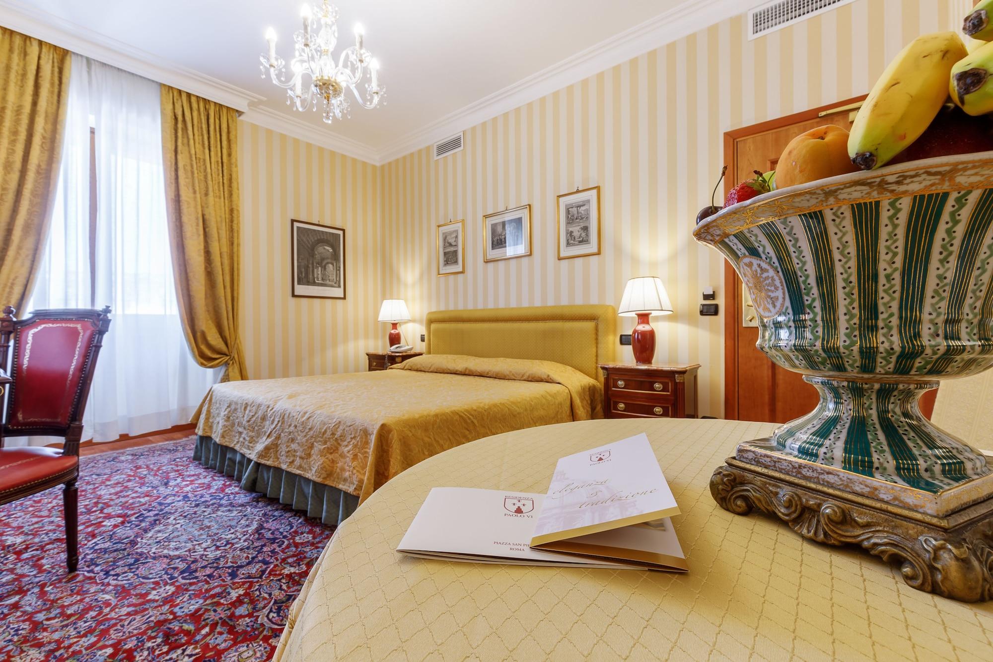 Residenza Paolo Vi 4*