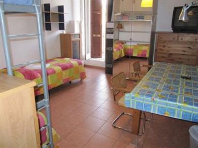 Candia 3* Rome