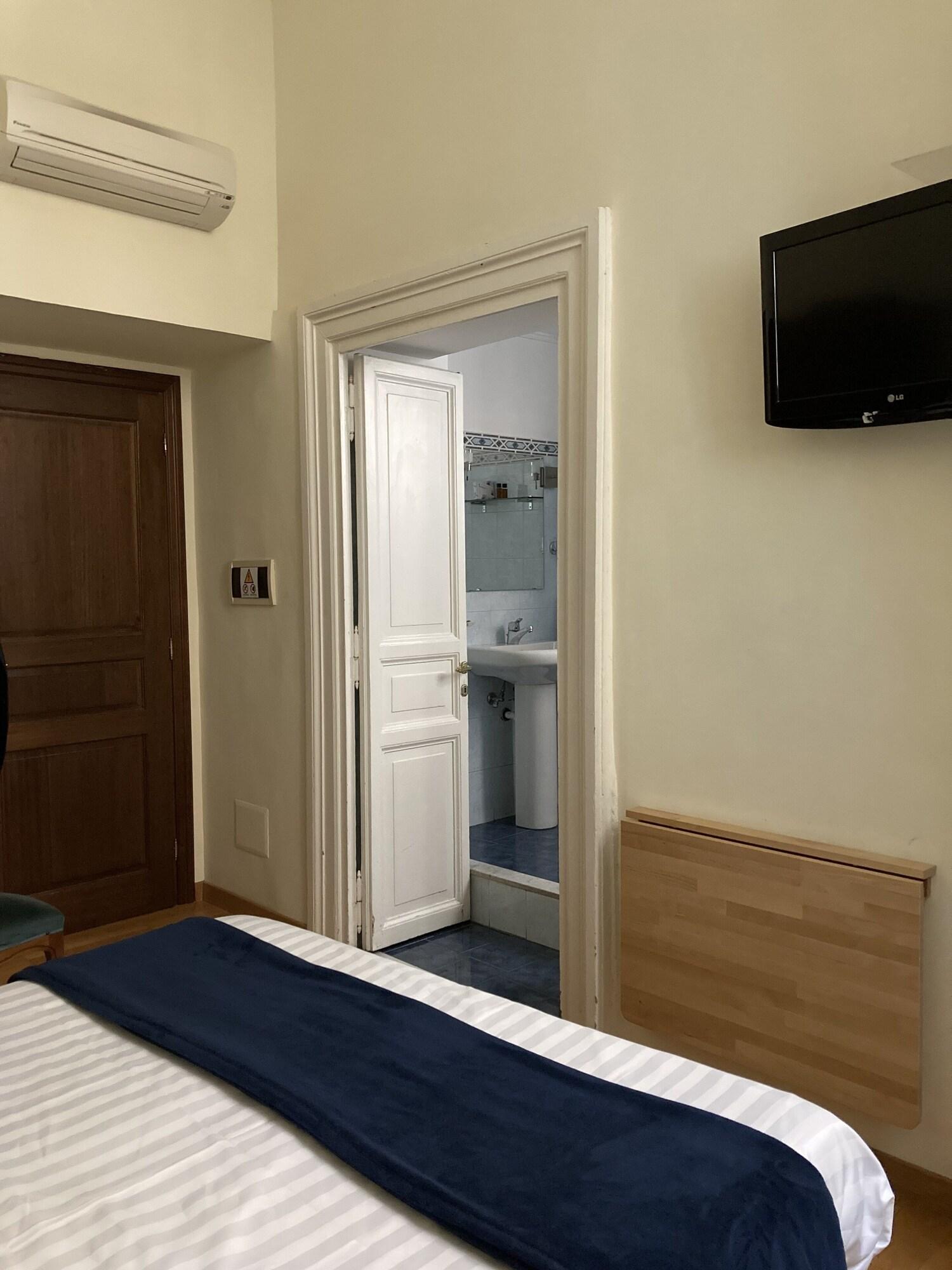 Guest house All'obelisco