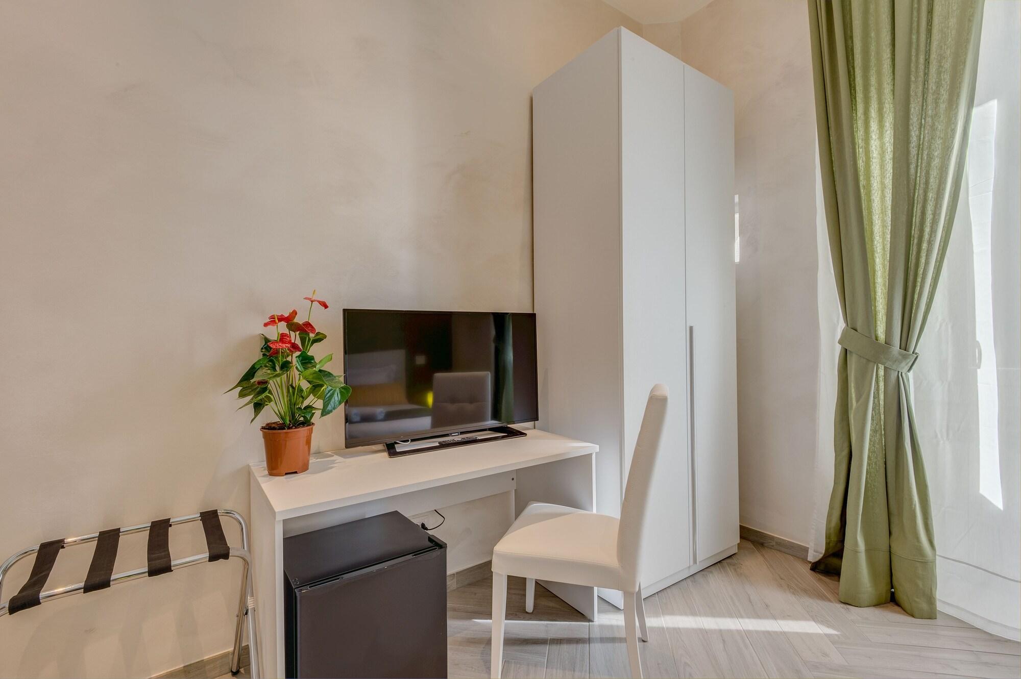 Penta Luxury House
