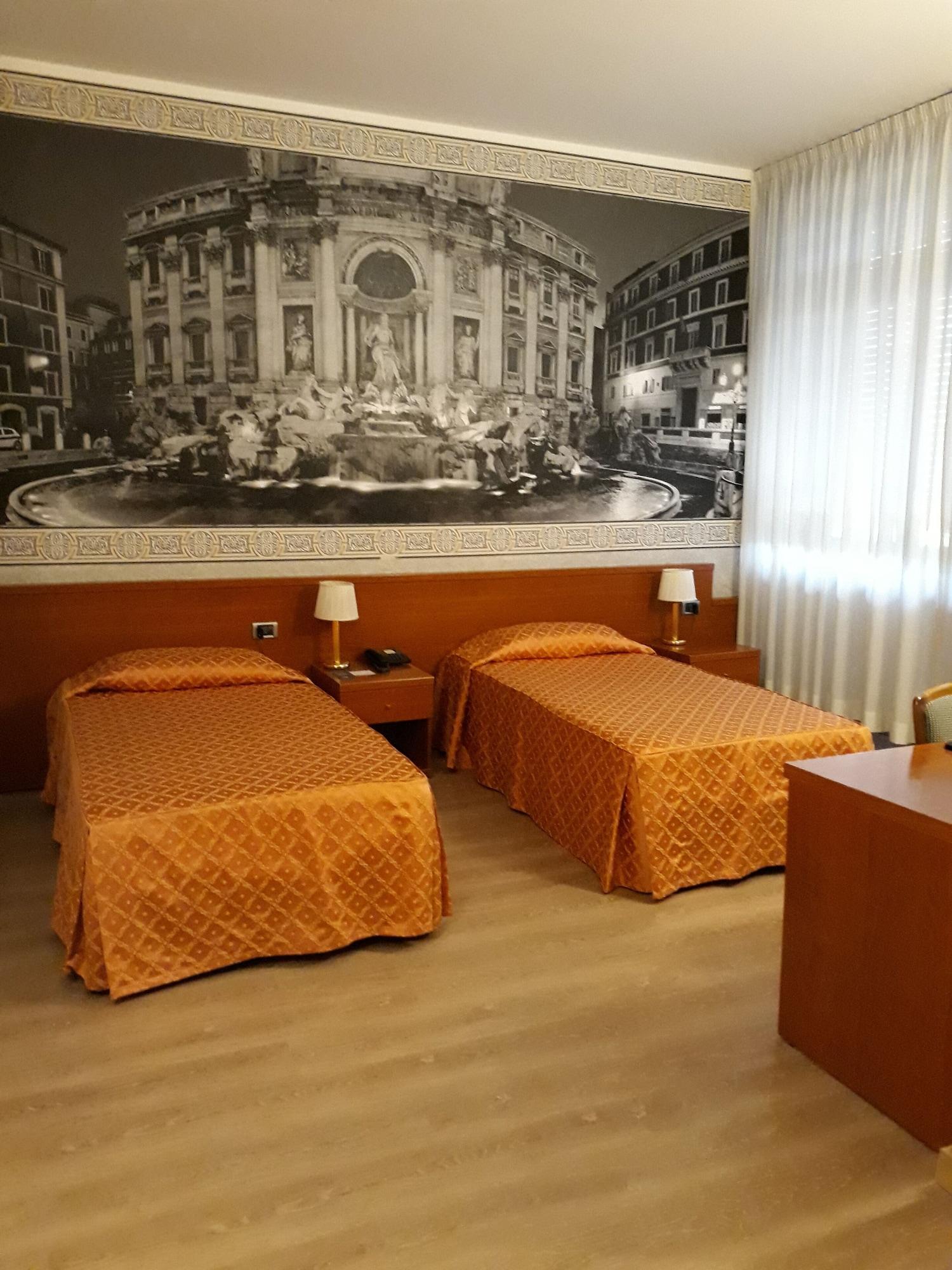 Hotel Ele Green Park Pamphili
