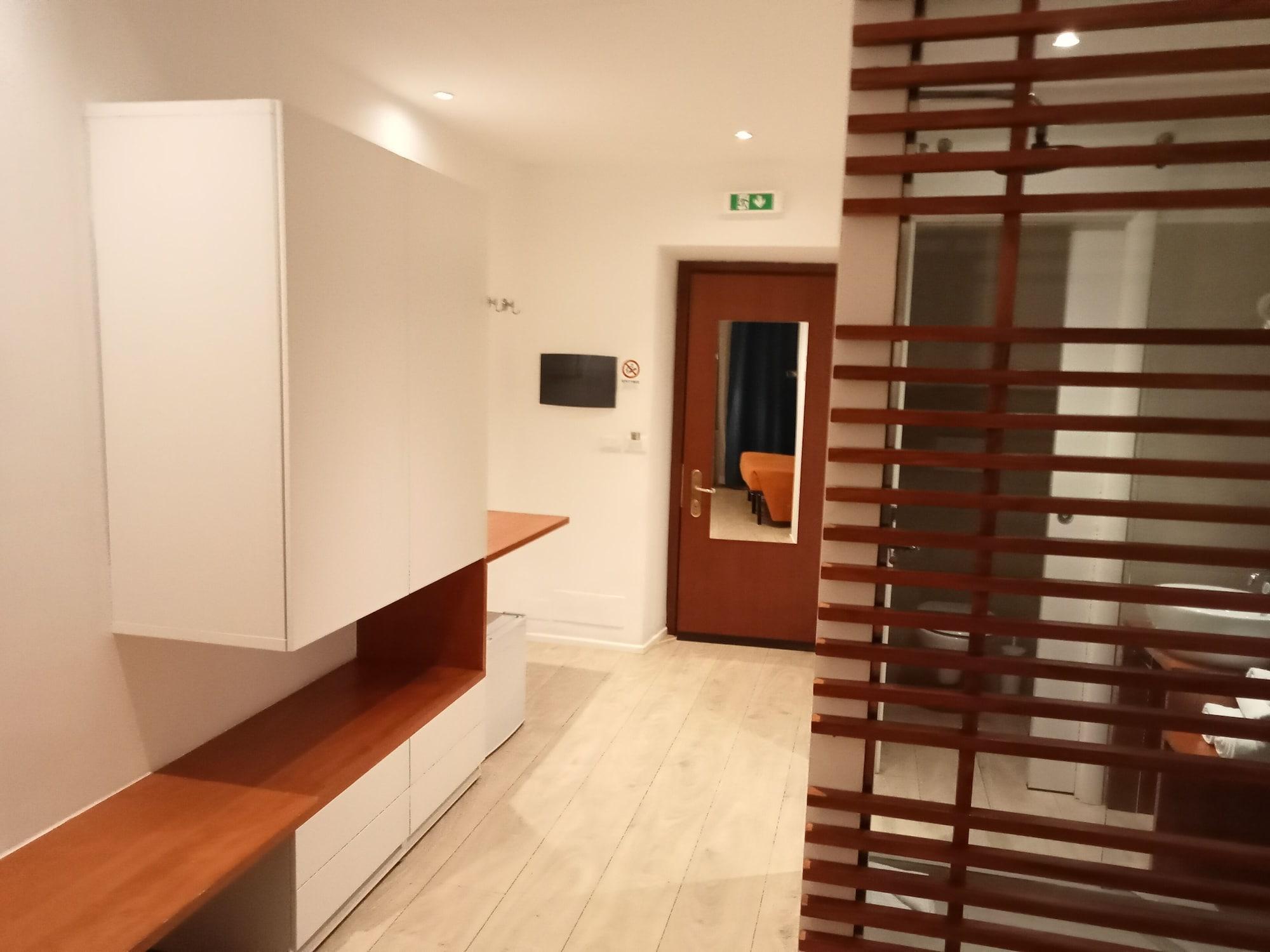 Guest house Why Not 2*