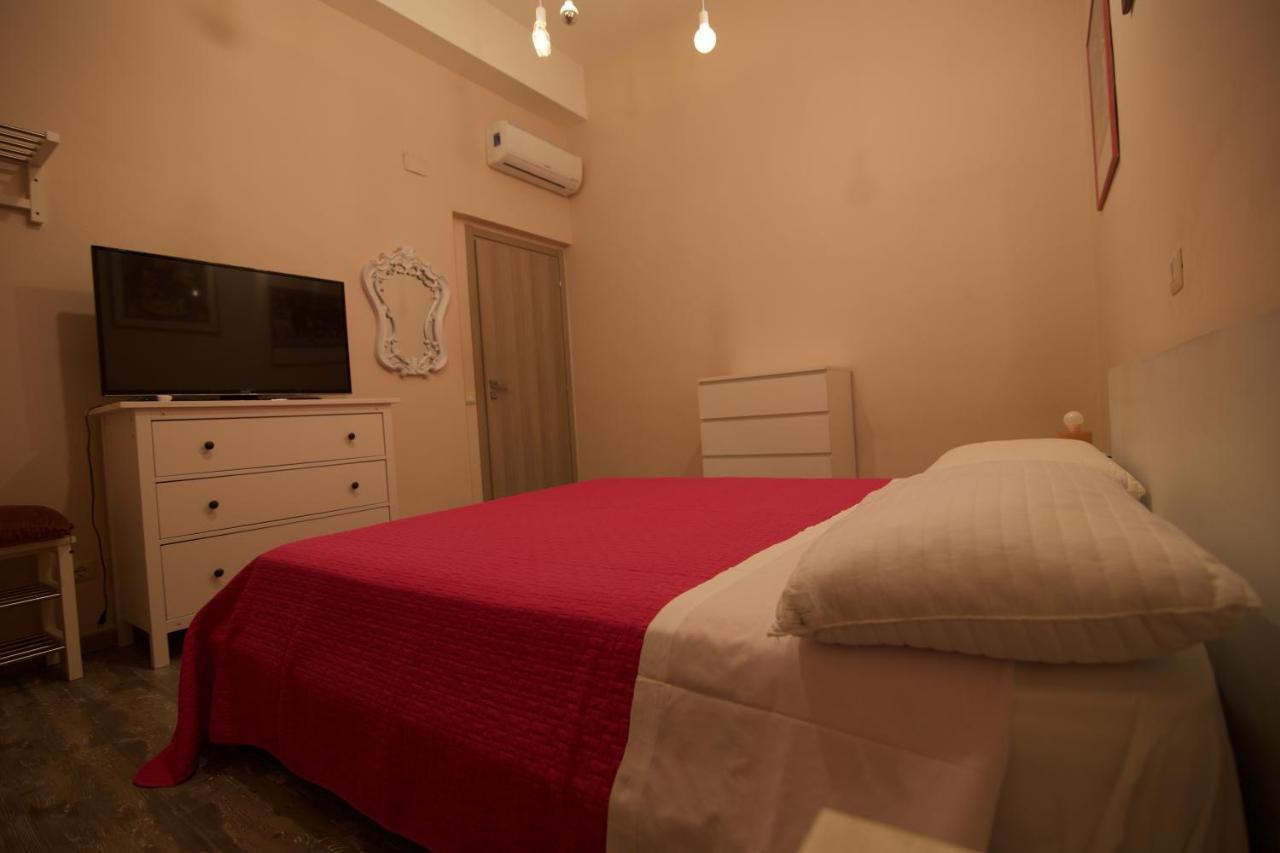 Art Colosseo Appartement *