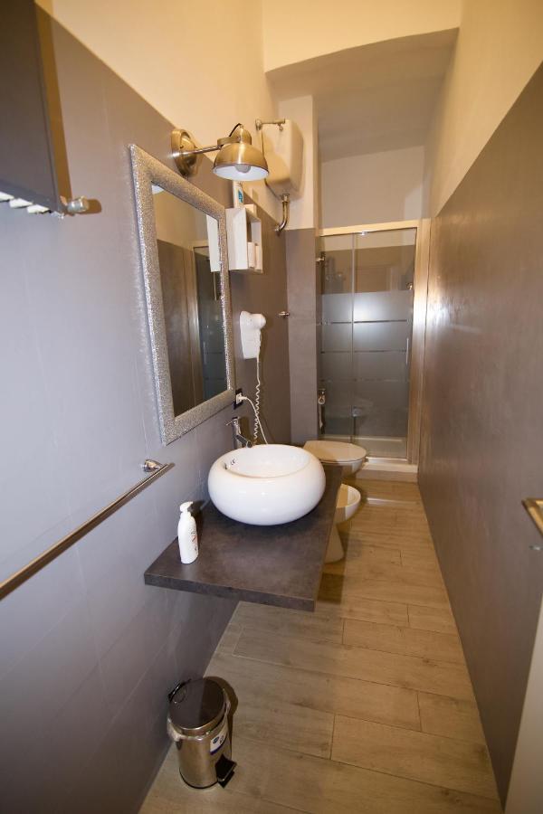 Art Colosseo Appartement *