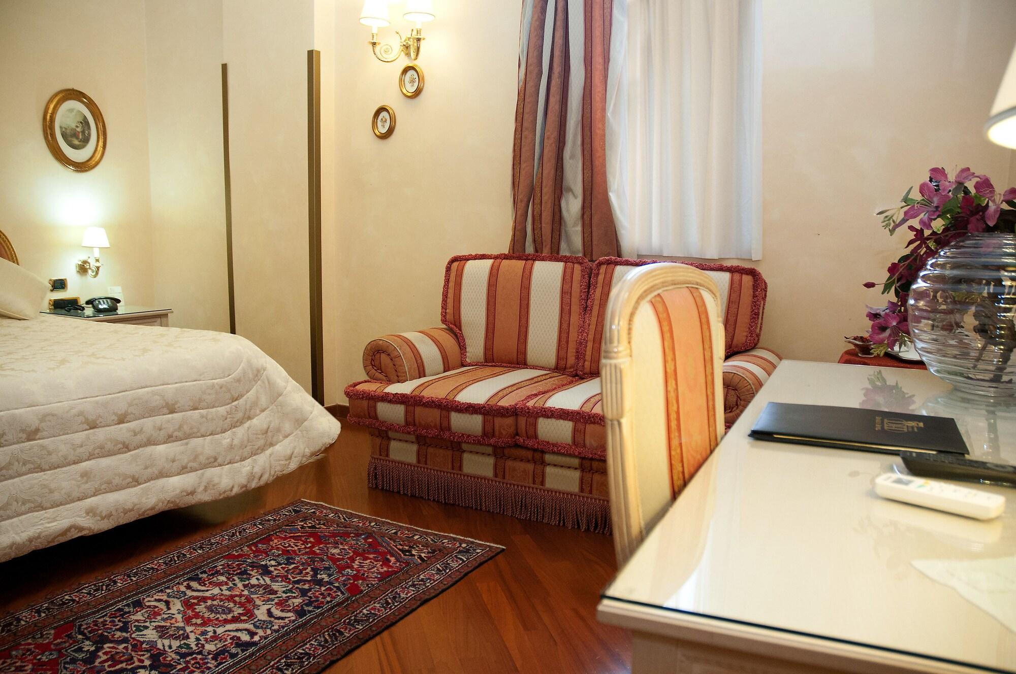 Daniel's 4* Rome