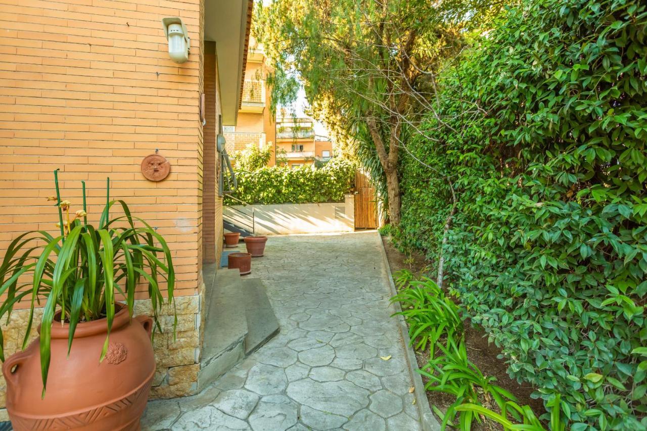 Appartamento St Peter's Spacious 4 Bdr With Private Parking Roma