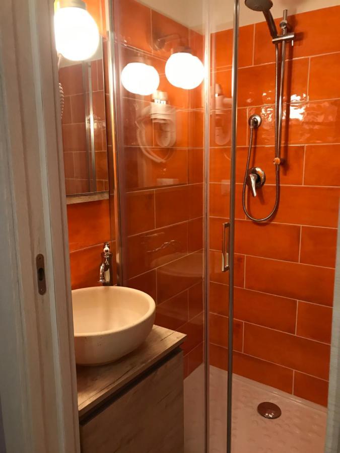 Iris Bed & Breakfast Roma