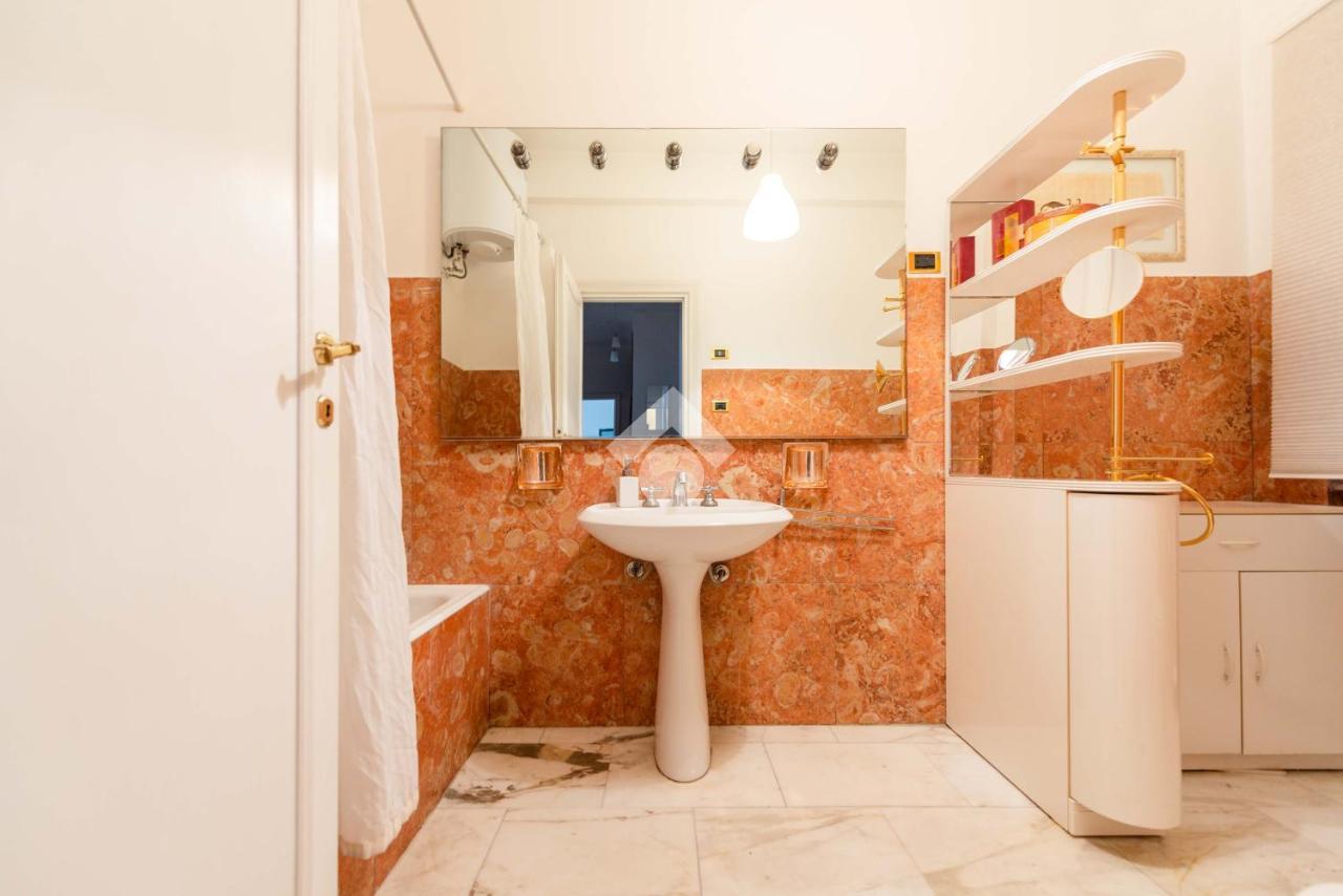 Vatican De Carolis Terrace Apartment Rome