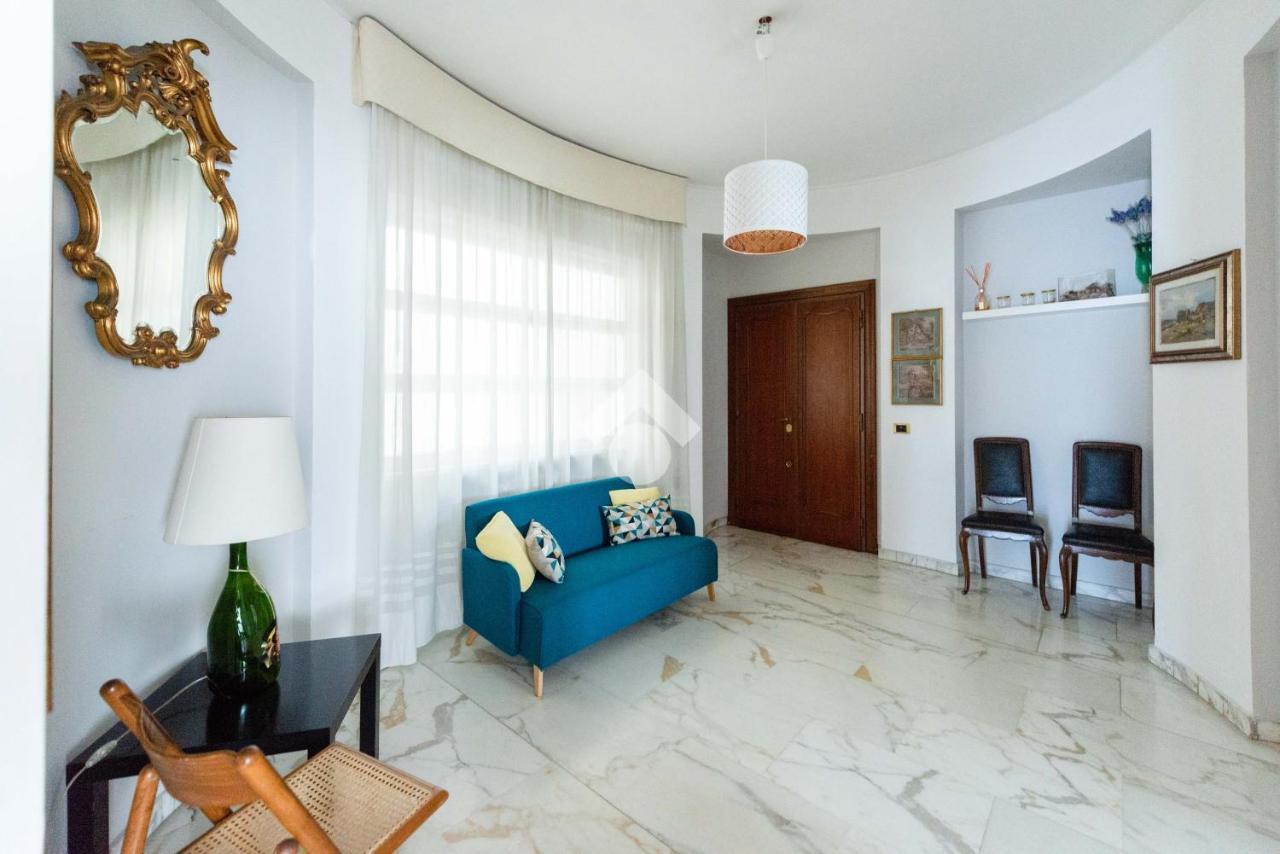 Vatican De Carolis Terrace Apartment