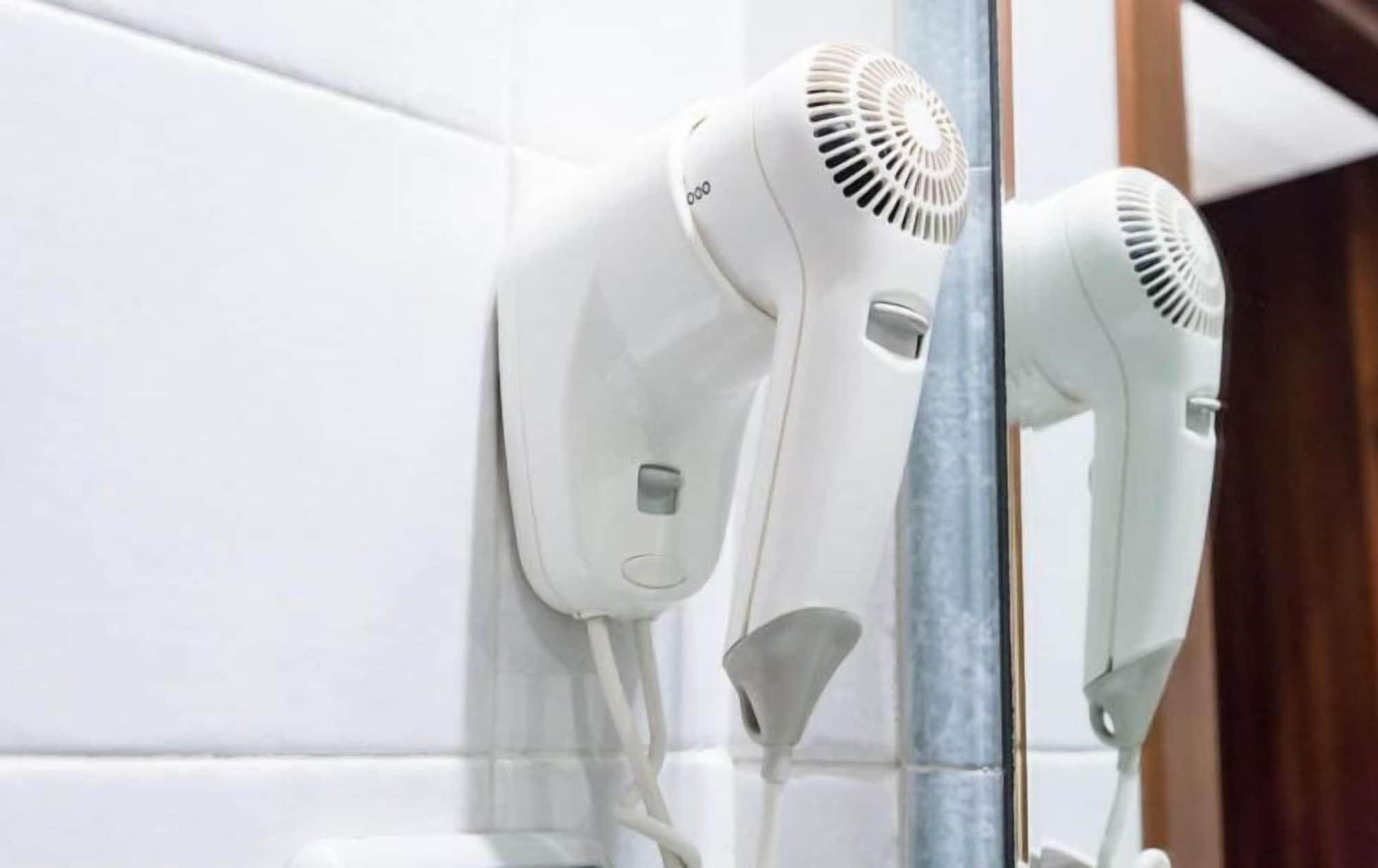 Numa Linea Aparthotel 3*