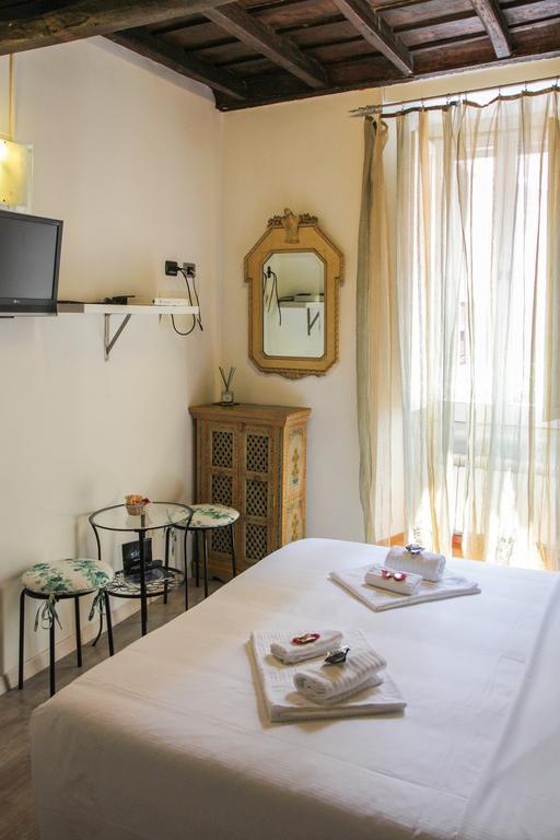 Navona First Guest house