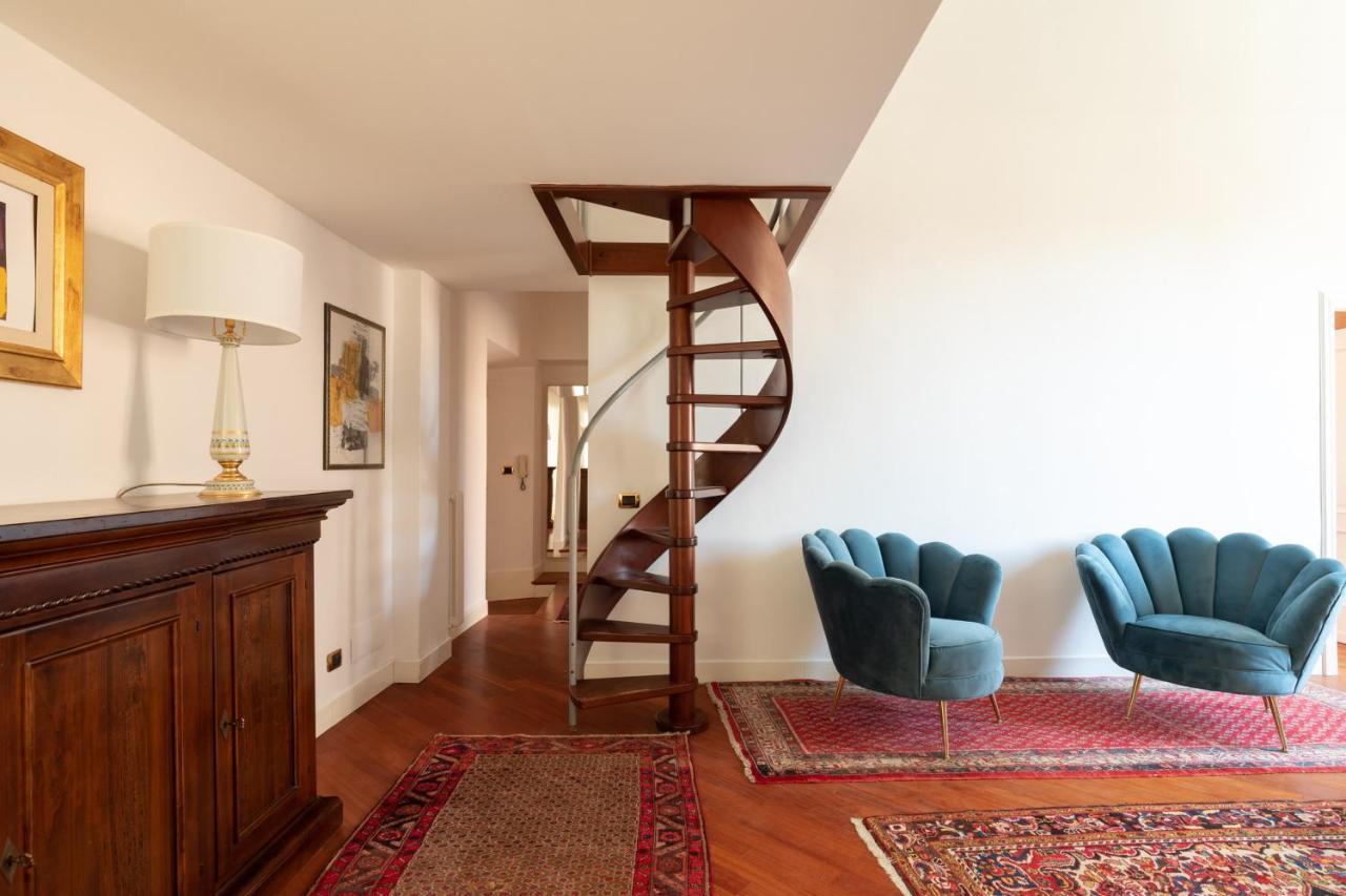 The Pantheon Terrace Experience Apartment