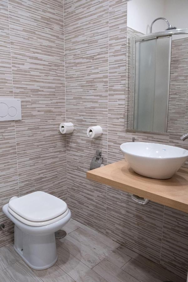 Gallienus Guest house