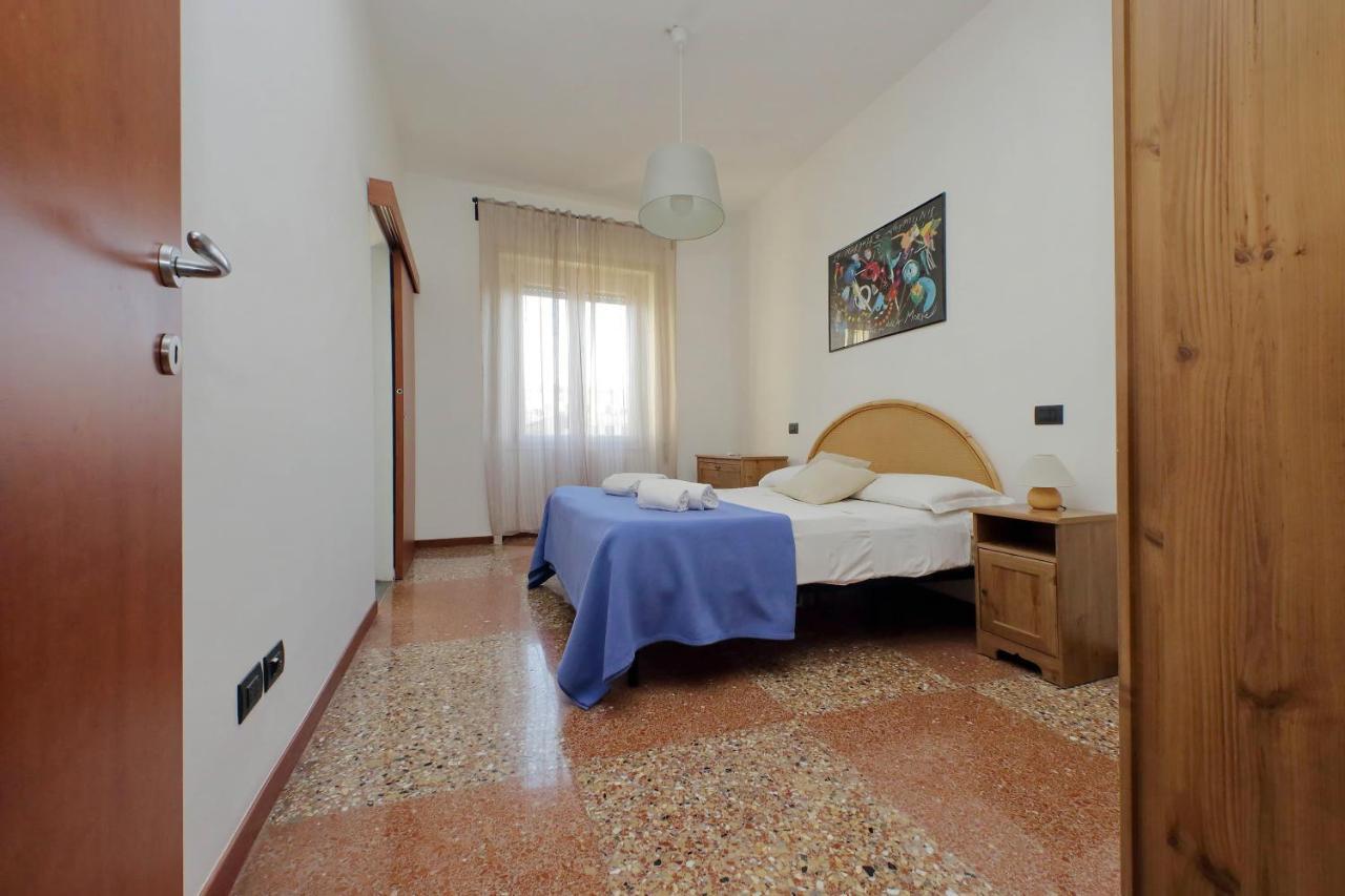 Apartment Silvano's In Rome