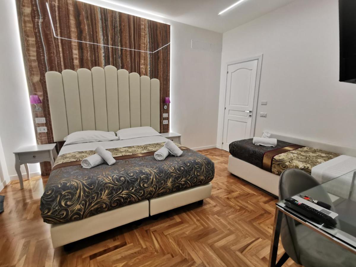 Navona Relais Bed & Breakfast Rome