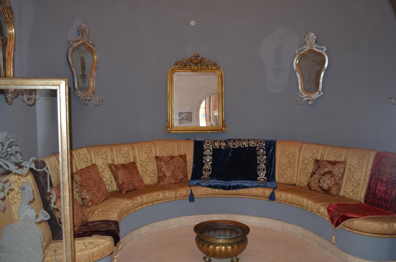 Elegante Nel Centro Di Apartment