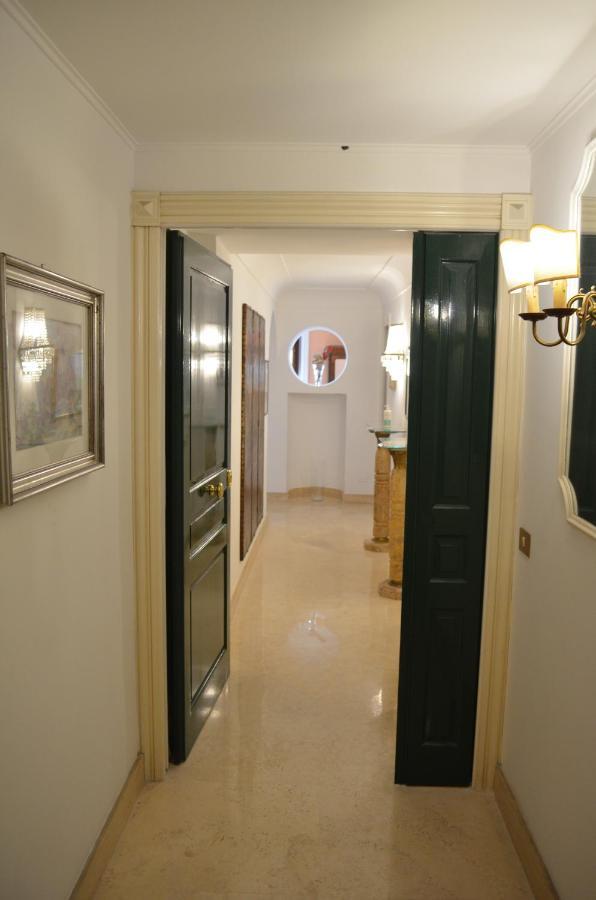 Elegante Nel Centro Di