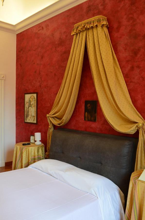 Elegante Nel Centro Di Apartment