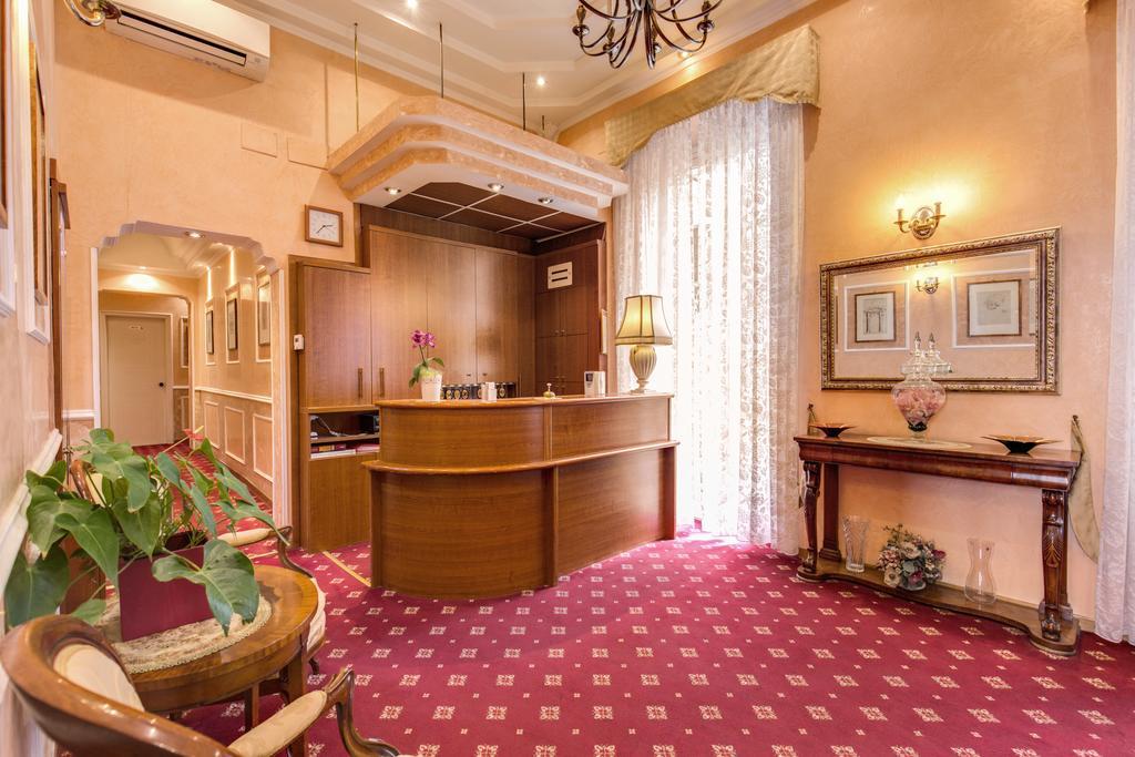 Hotel Martini