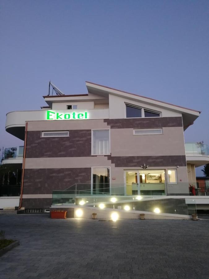 Ekotel Hotel