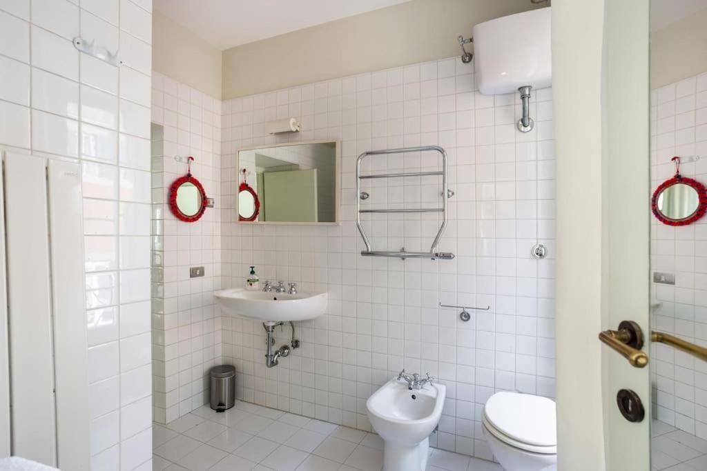 Authentic Monti 5 Mins From Colosseum * Rome