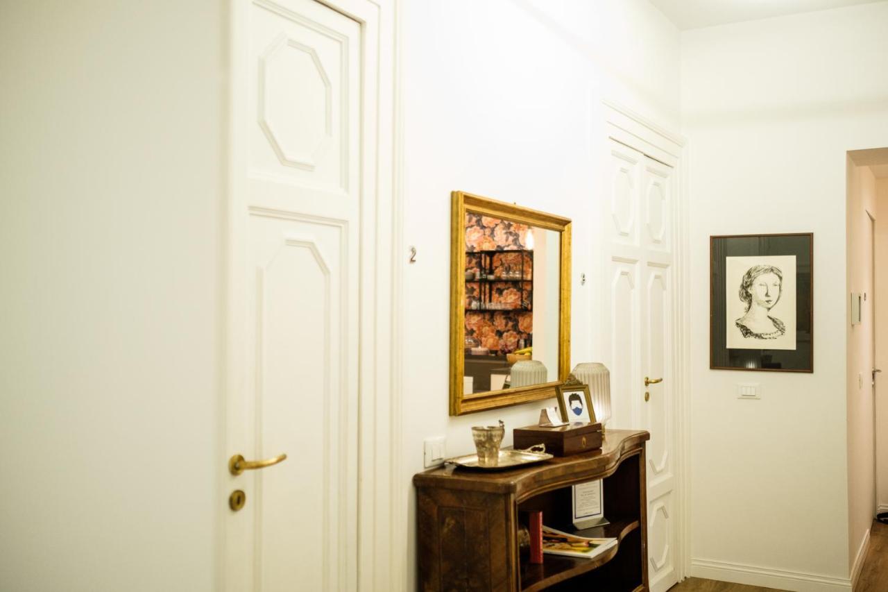 Casa Leoncino * Rome