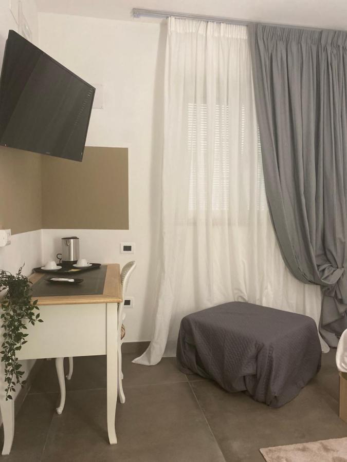 Tuscolo Metro A House Roma