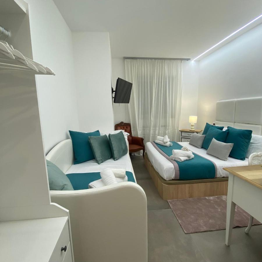 Appartamento Tuscolo Metro A House