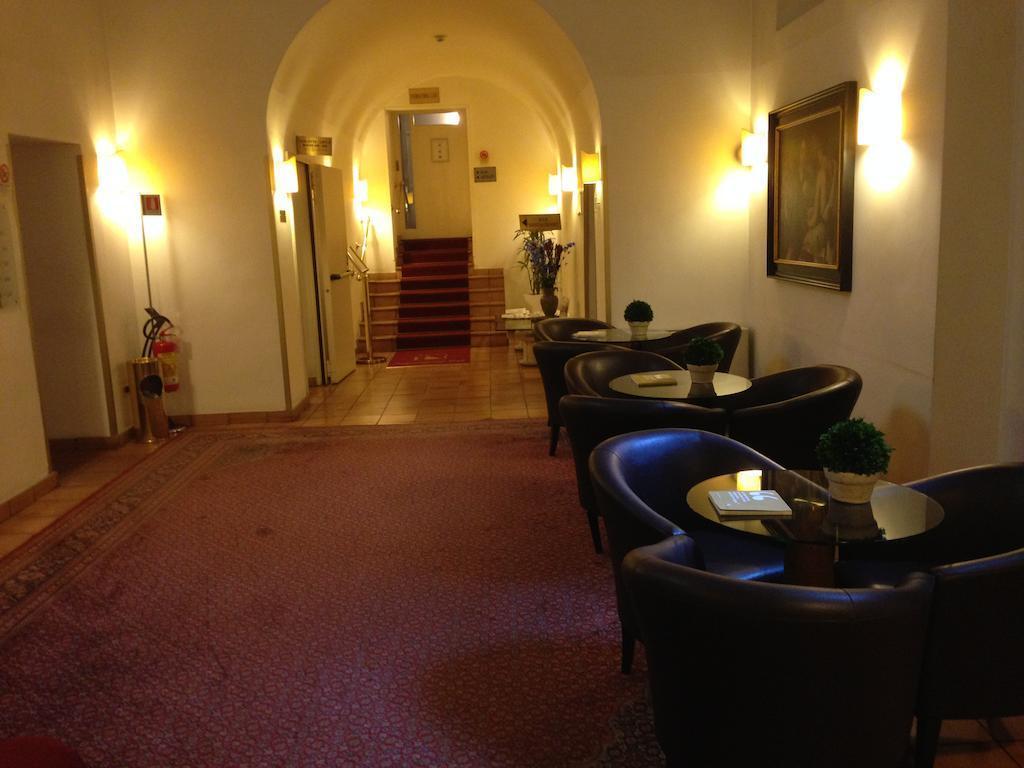 Hotel Exe International Palace 4*