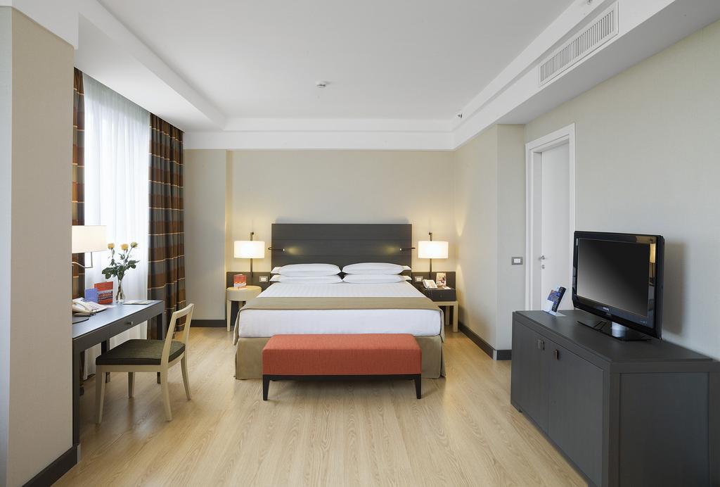 Hotel Sheraton Parco De Medici