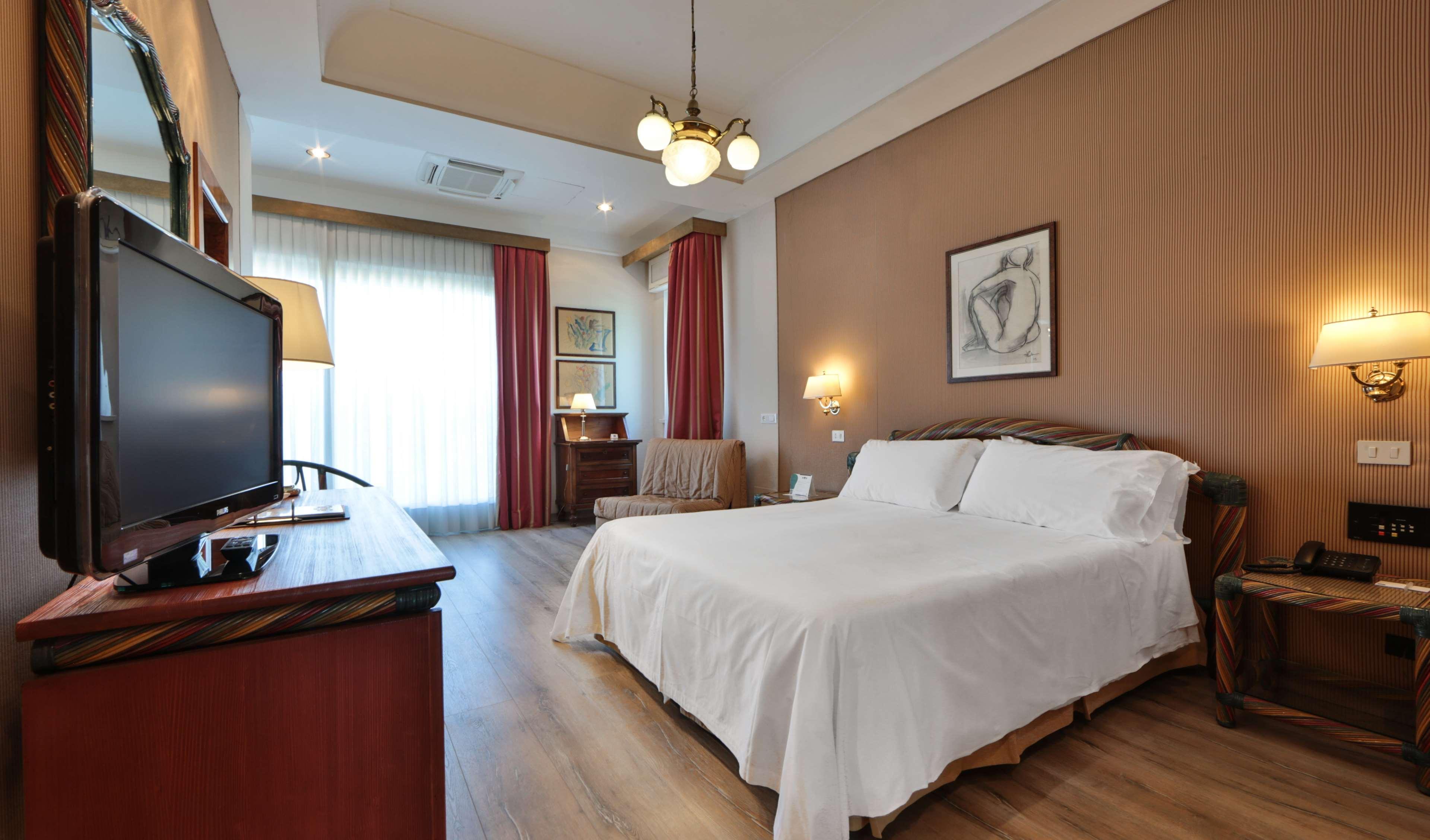Hotel Best Western Rivoli 4*