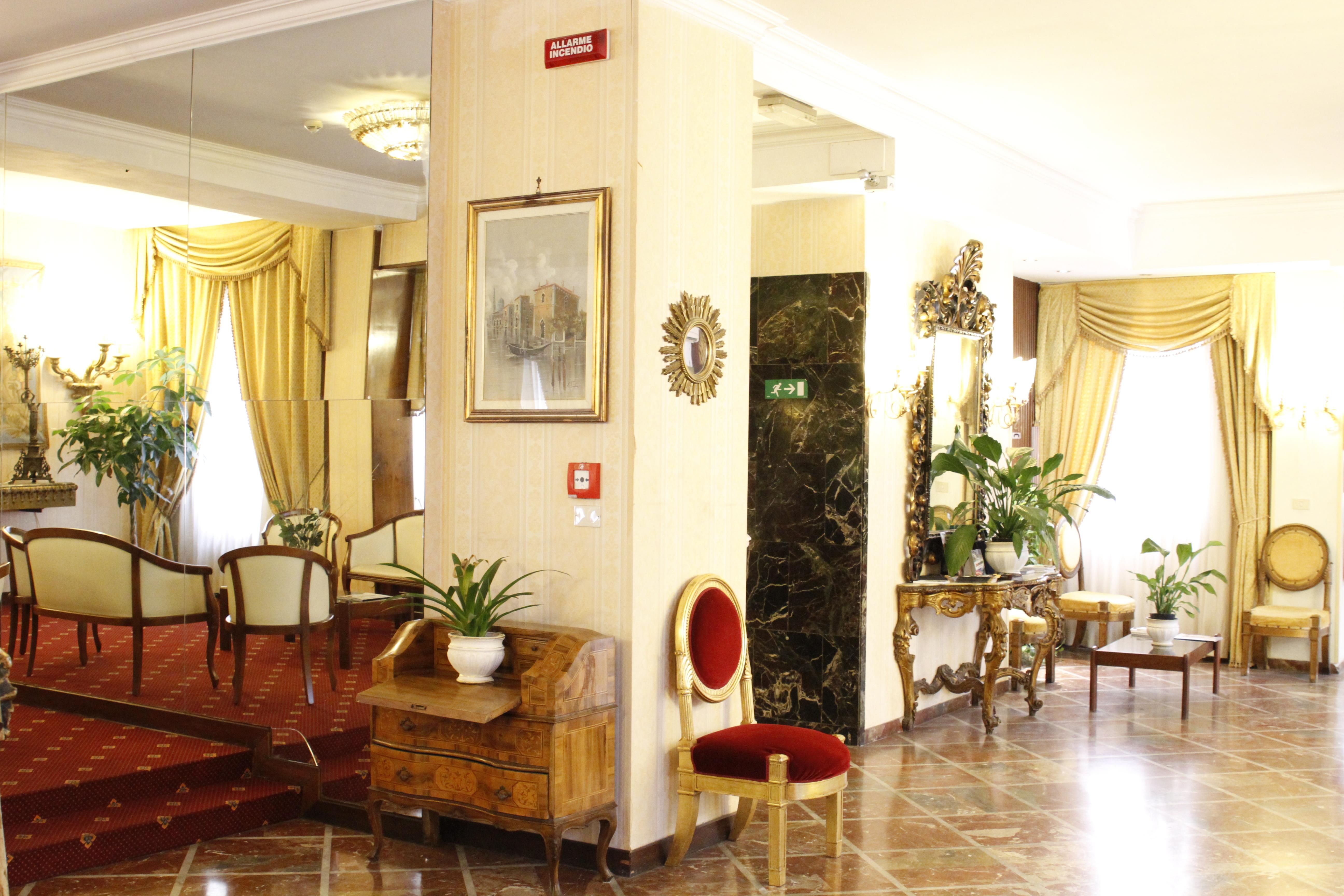 Lh Grand Hermitage