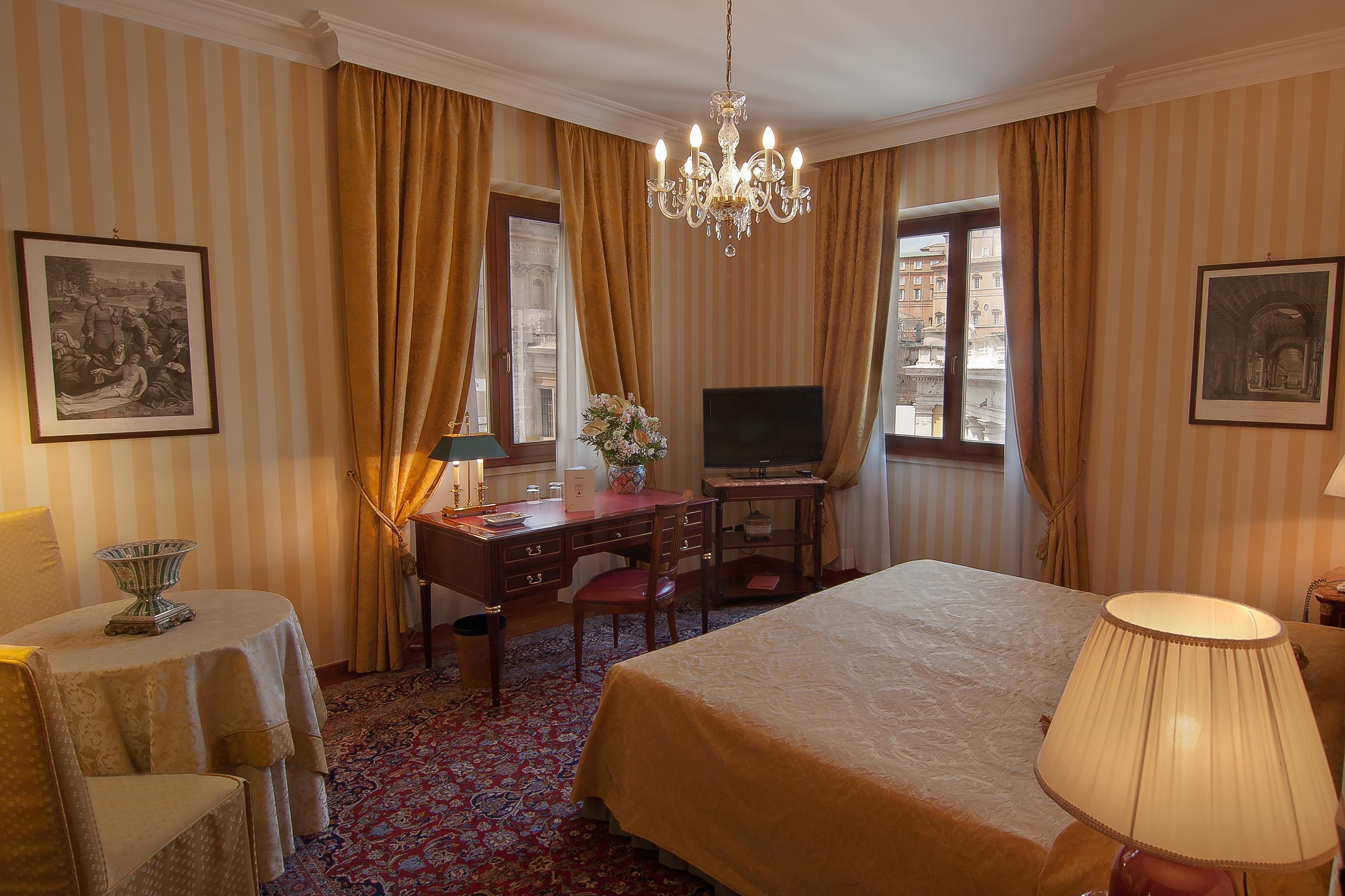 Hotel Residenza Paolo Vi