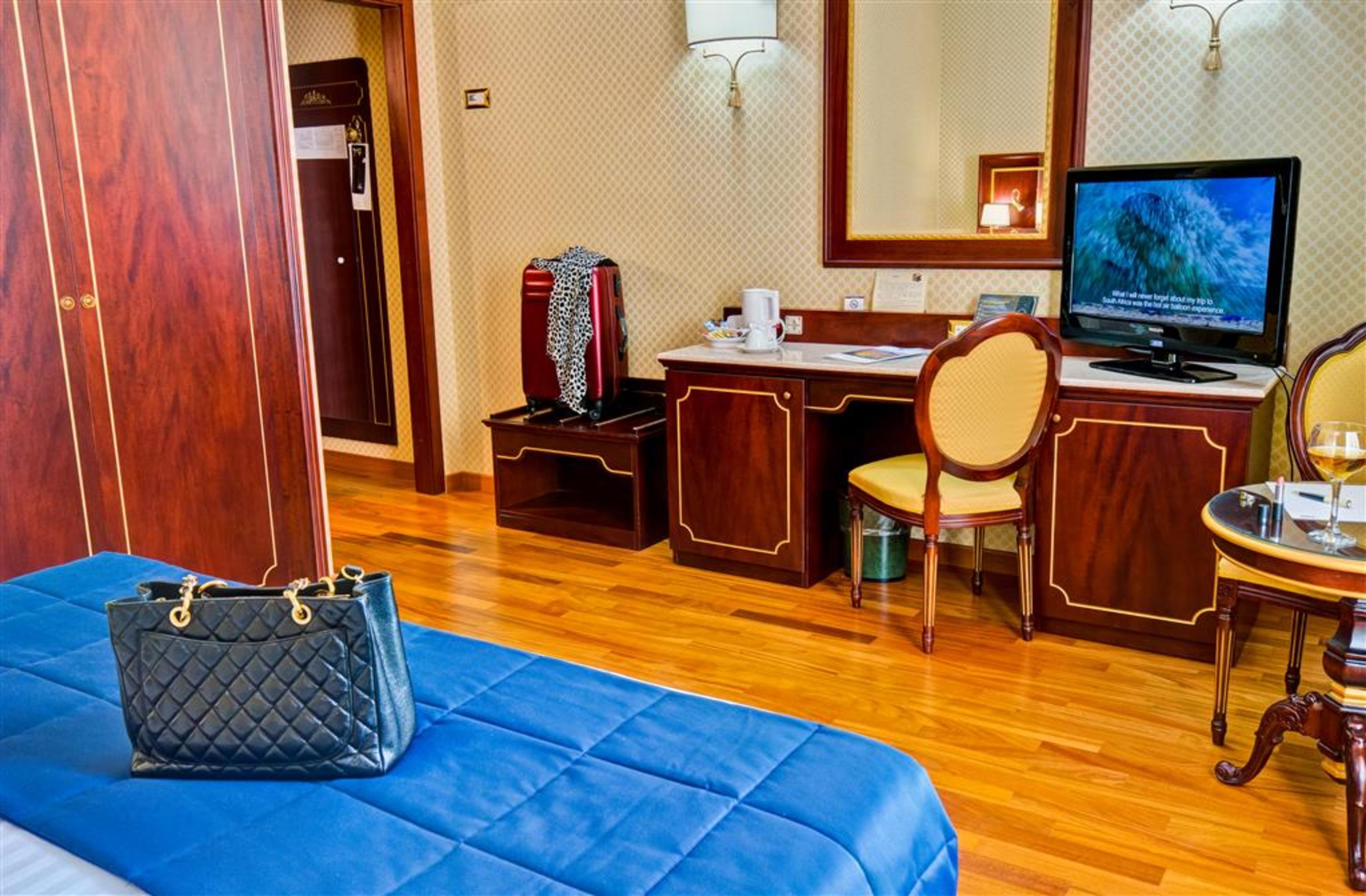 Hotel Mondial Rome