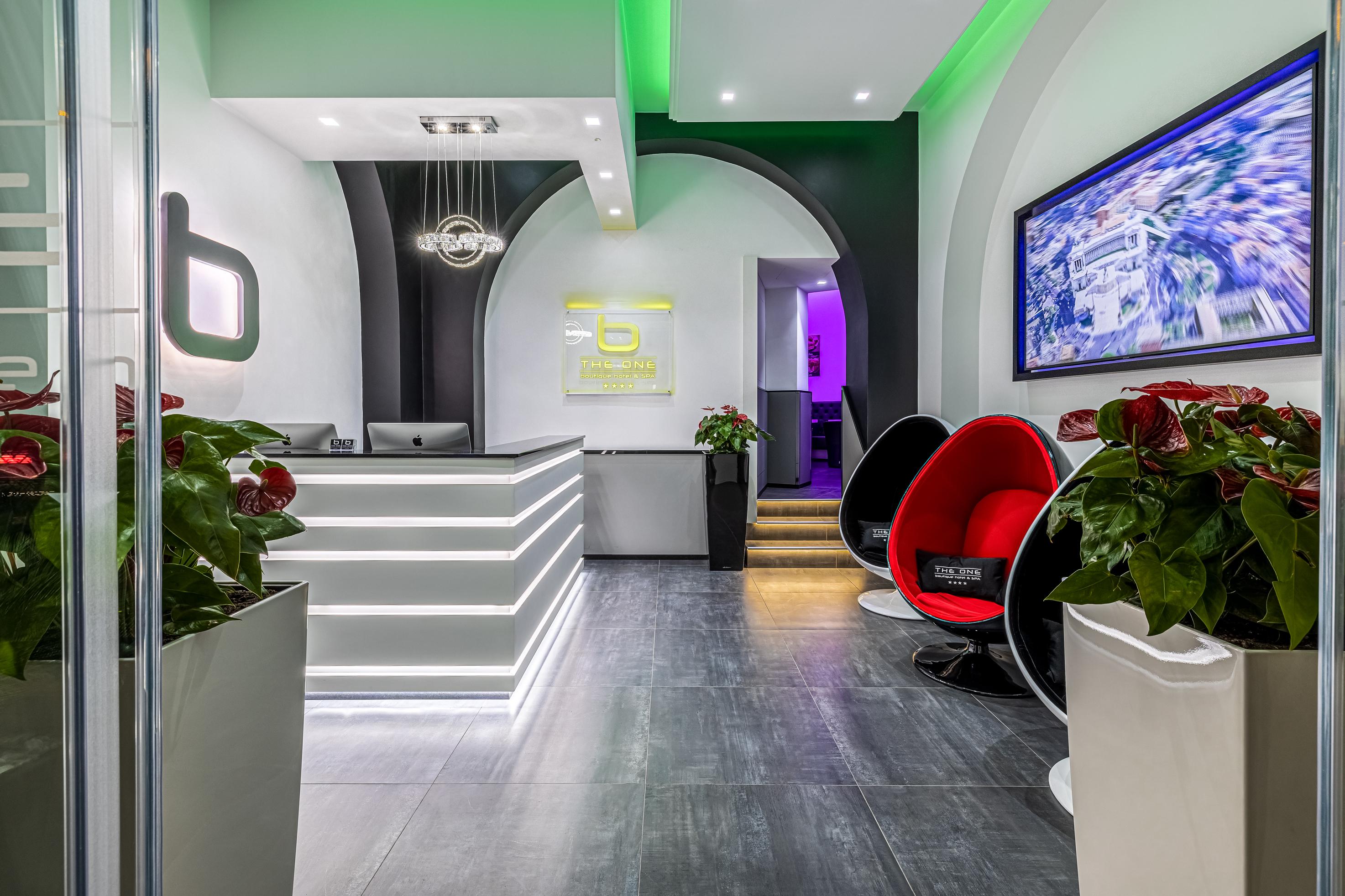 The One Boutique & (adults Only)