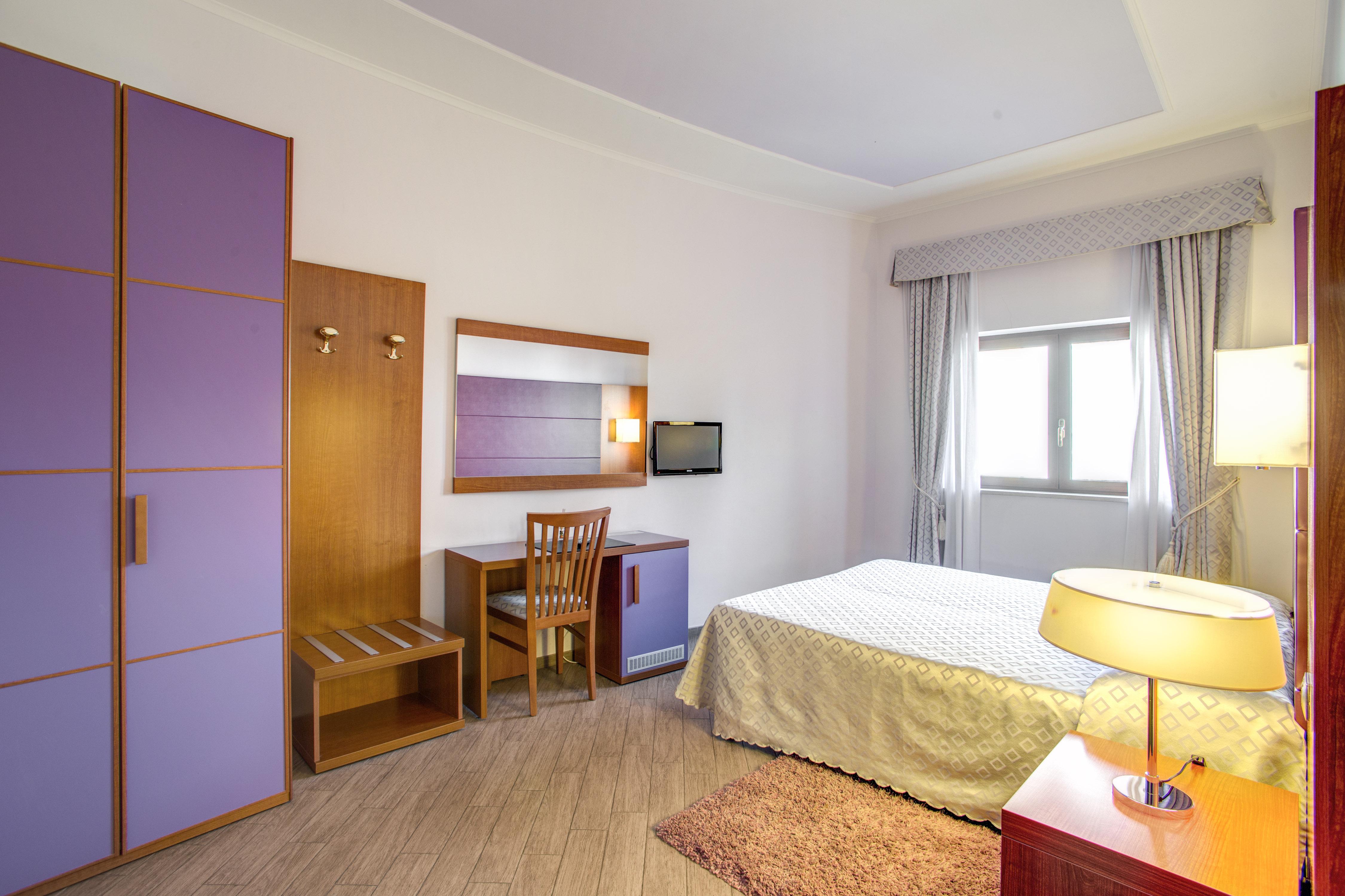Tiburtina Metro Hotel