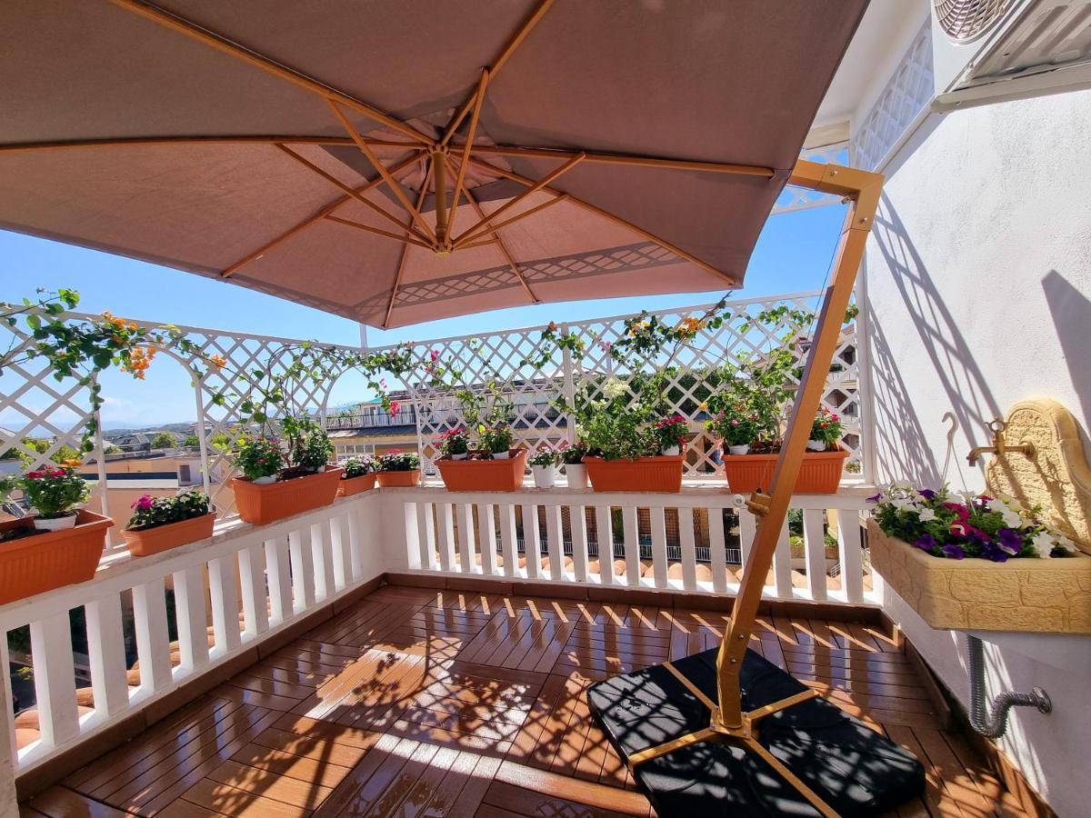 Carpegna 92 Wellness E Apartamento *